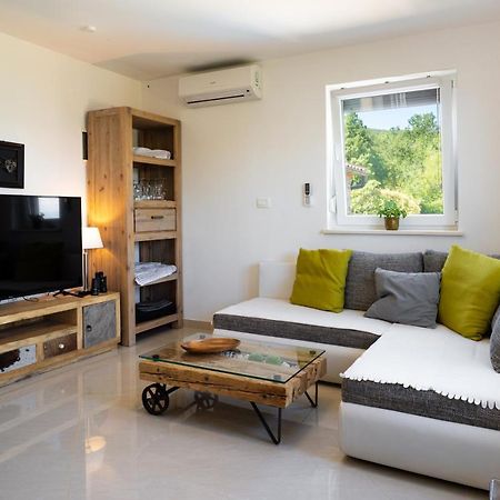 Ferienhaus Nera 普罗明 外观 照片